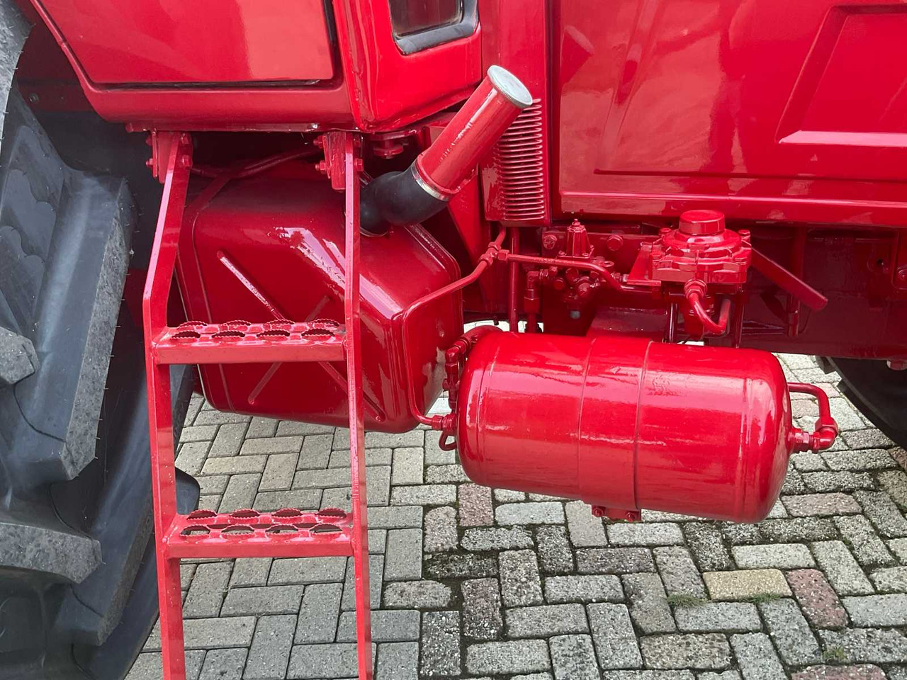 Трактор International 1455 XL: фото 40