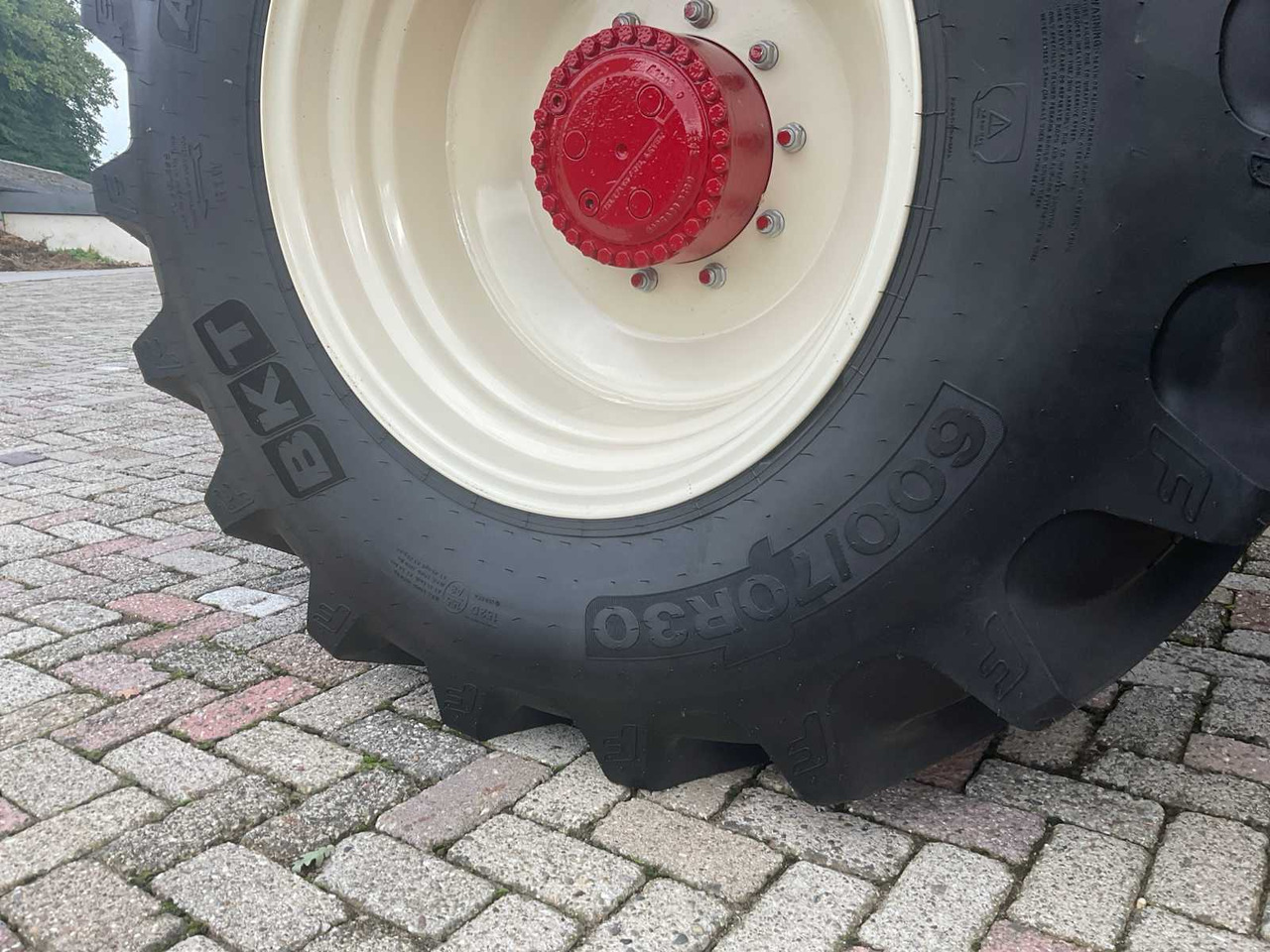 Трактор International 1455 XL: фото 10