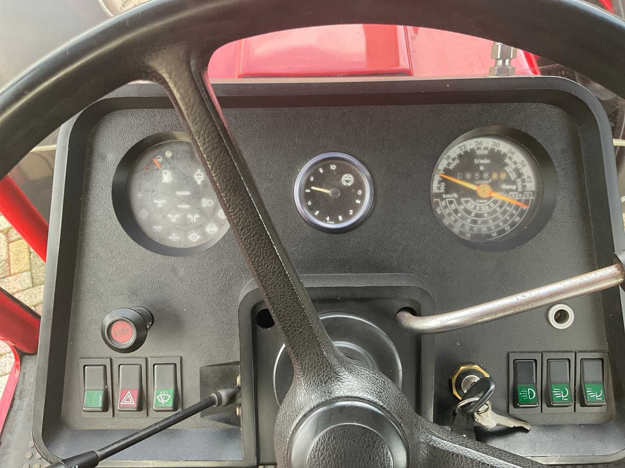 Трактор International 1455 XL: фото 25