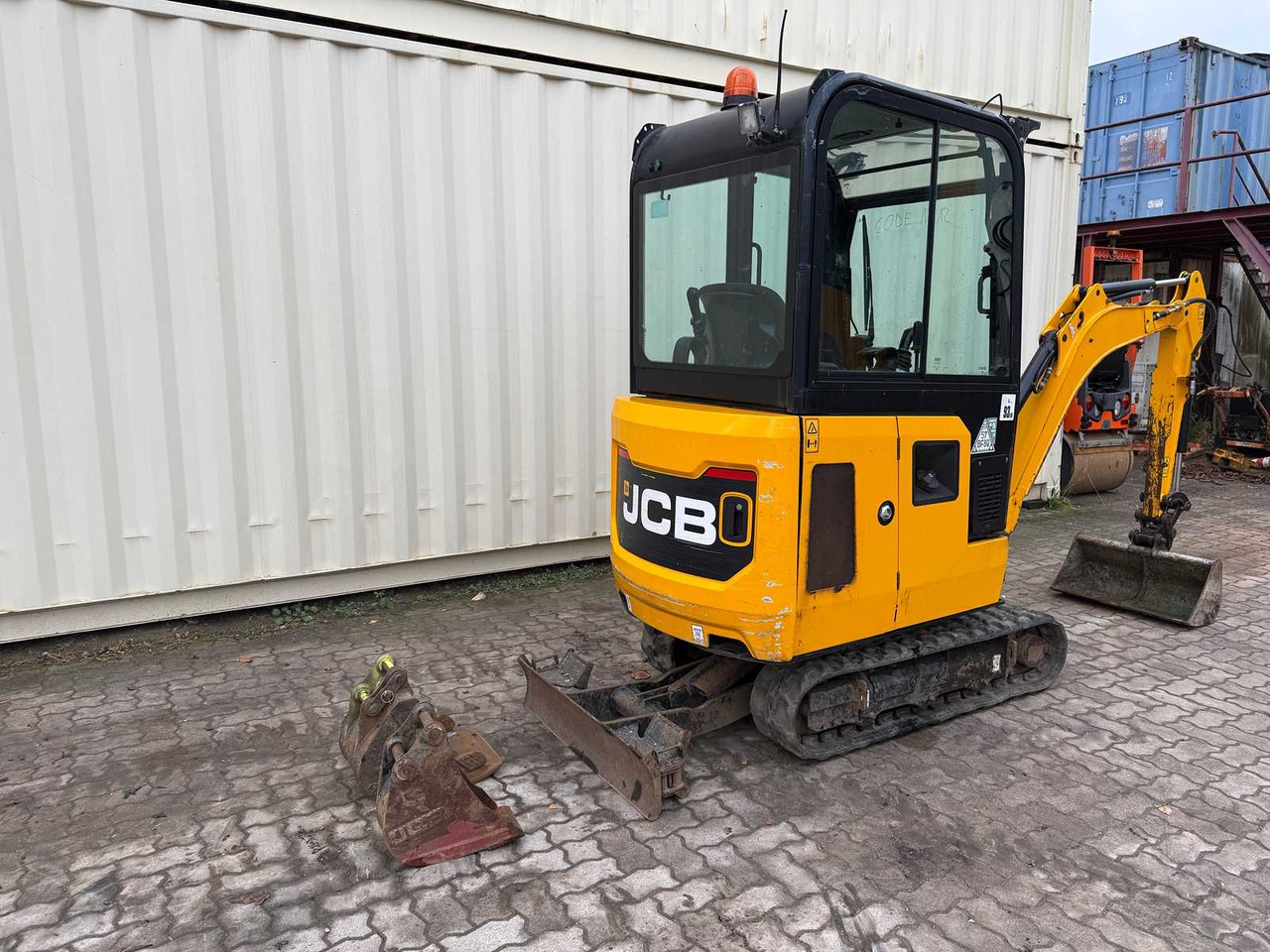 Мини-экскаватор JCB - 16C-1 - 2022 - MINI EXCAVATOR - 3 X BUCKET: фото 6