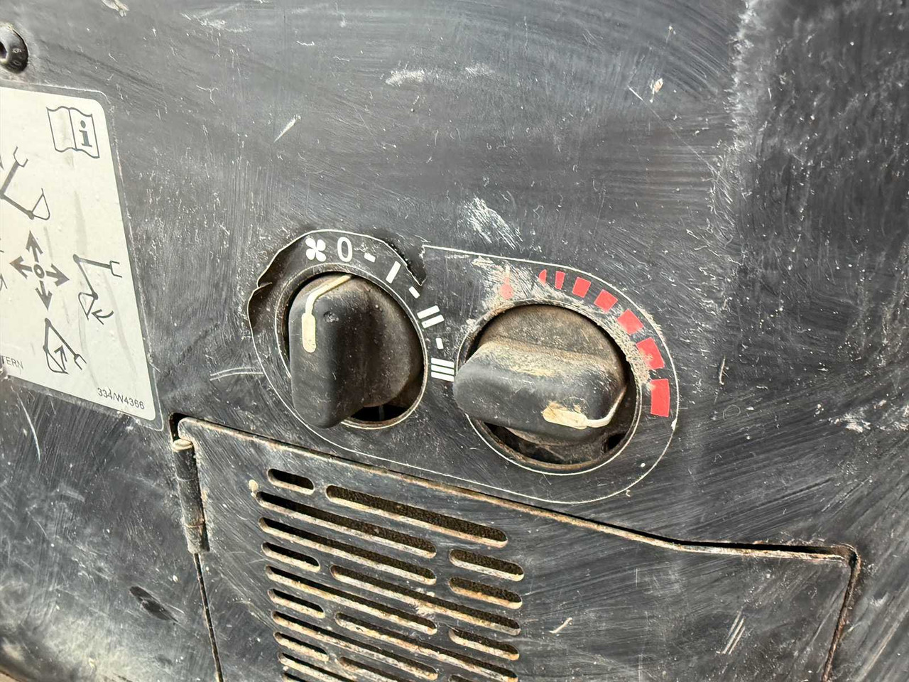 Мини-экскаватор JCB - 16C-1 - 2022 - MINI EXCAVATOR - 3 X BUCKET: фото 29