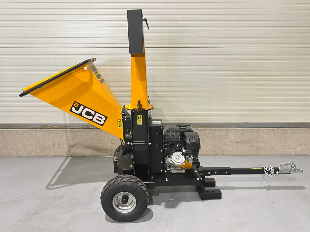 Измельчитель древесины JCB CH150120PE: фото 7 Измельчитель древесины JCB CH150120PE: фото 7