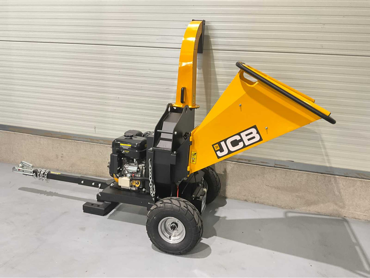 JCB CH150120PE - Измельчитель древесины: фото 4 JCB CH150120PE - Измельчитель древесины: фото 4
