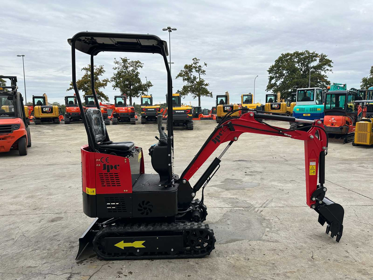 JPC HT12 - Мини-экскаватор: фото 3 JPC HT12 - Мини-экскаватор: фото 3