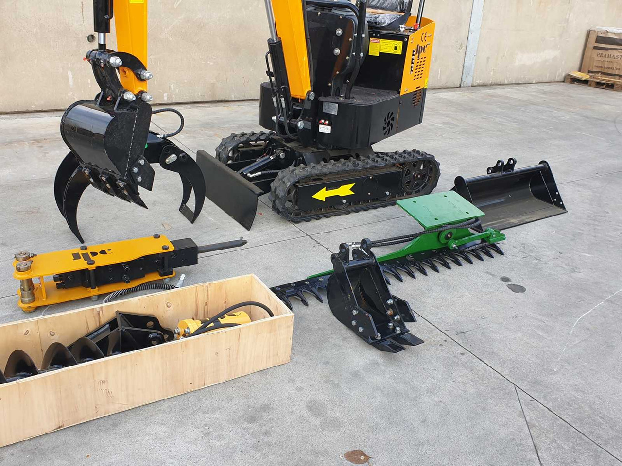 JPC - Мини-экскаватор: фото 2 JPC - Мини-экскаватор: фото 2