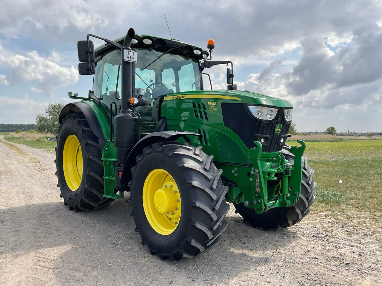 John Deere 6145R - Трактор: фото 3 John Deere 6145R - Трактор: фото 3