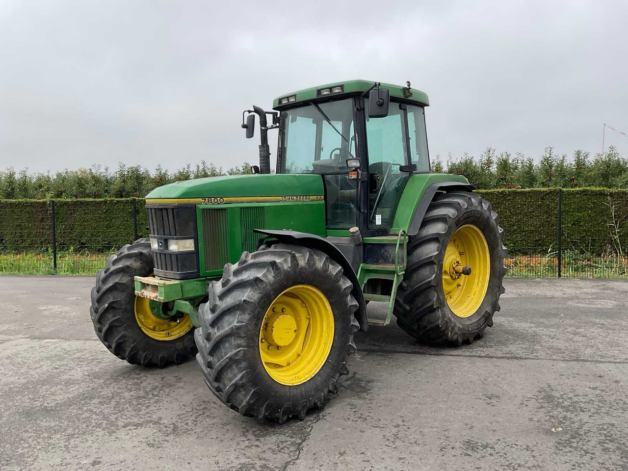John Deere 7800 - Трактор: фото 2 John Deere 7800 - Трактор: фото 2