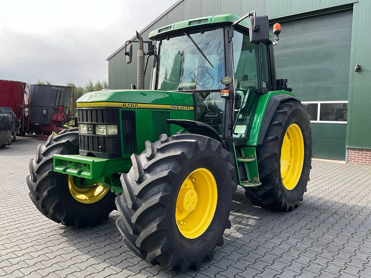 John deere 6100 - Трактор: фото 2 John deere 6100 - Трактор: фото 2