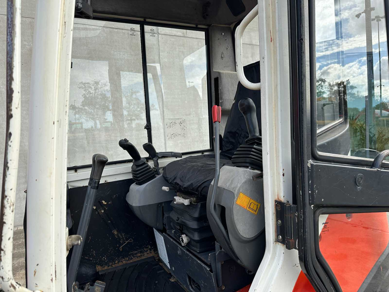 Экскаватор KUBOTA - 2005 - U45 - 3 - MIDI EXCAVATOR: фото 30 Экскаватор KUBOTA - 2005 - U45 - 3 - MIDI EXCAVATOR: фото 30