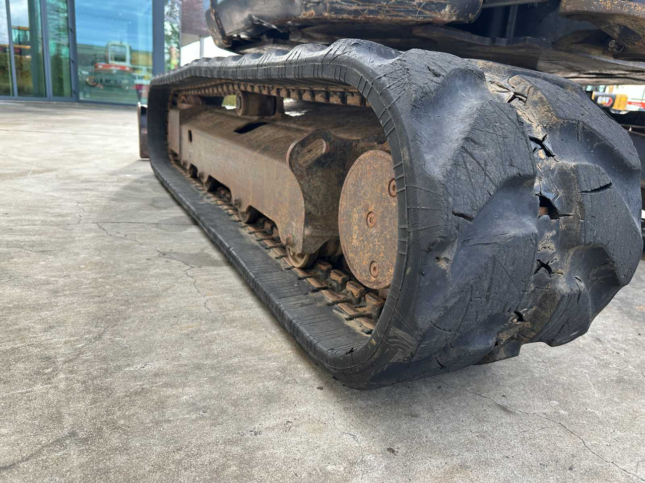 Экскаватор KUBOTA - 2005 - U45 - 3 - MIDI EXCAVATOR: фото 21 Экскаватор KUBOTA - 2005 - U45 - 3 - MIDI EXCAVATOR: фото 21