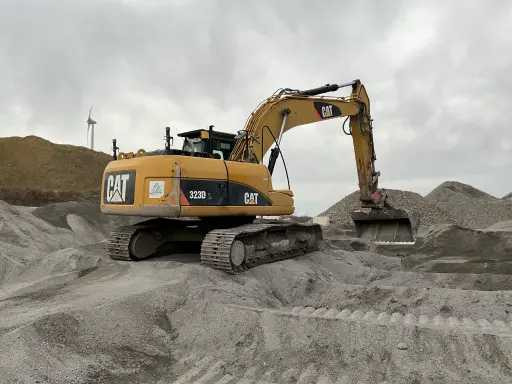 Komatsu 323D - Гусеничный экскаватор: фото 4 Komatsu 323D - Гусеничный экскаватор: фото 4