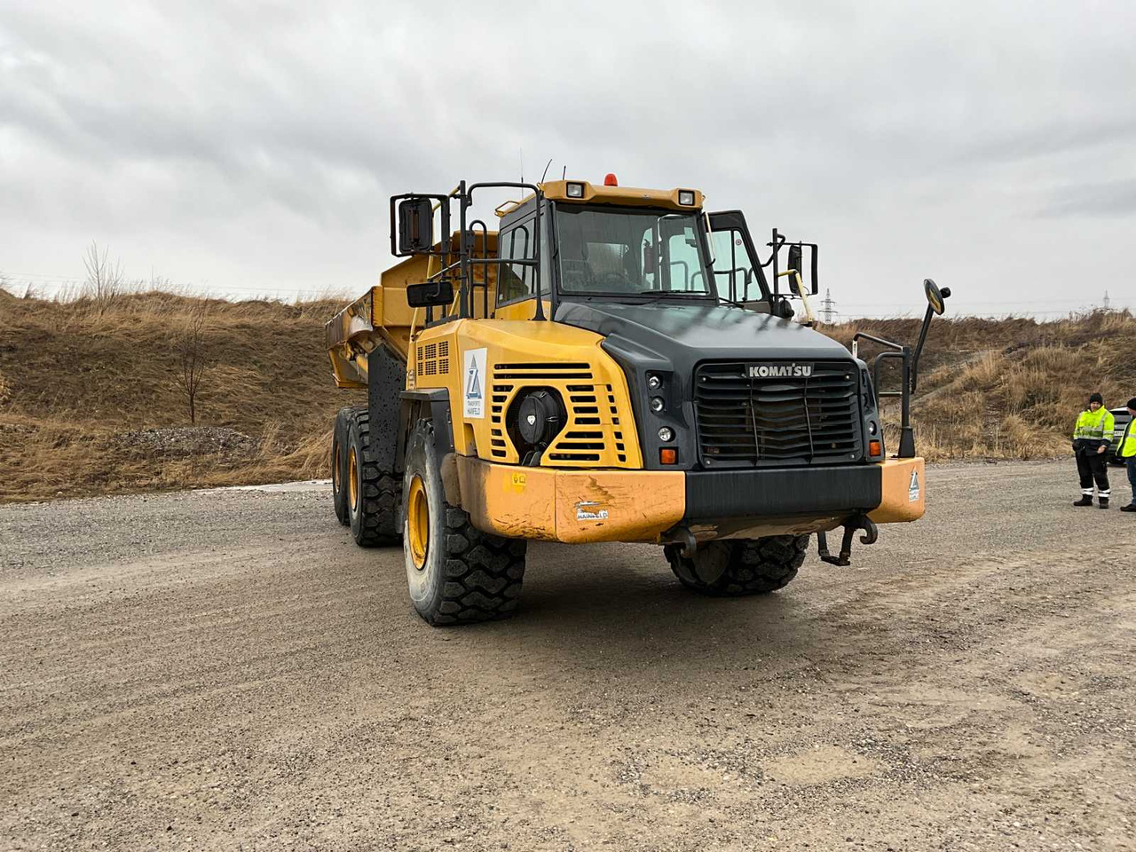 Komatsu HM400-3 - Внедорожный самосвал: фото 4 Komatsu HM400-3 - Внедорожный самосвал: фото 4
