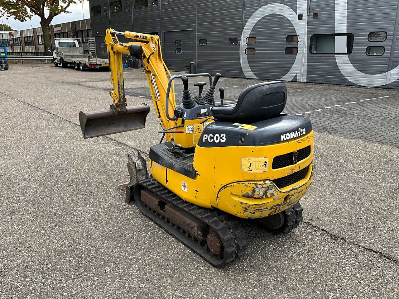 Komatsu PC03 - Мини-экскаватор: фото 3 Komatsu PC03 - Мини-экскаватор: фото 3