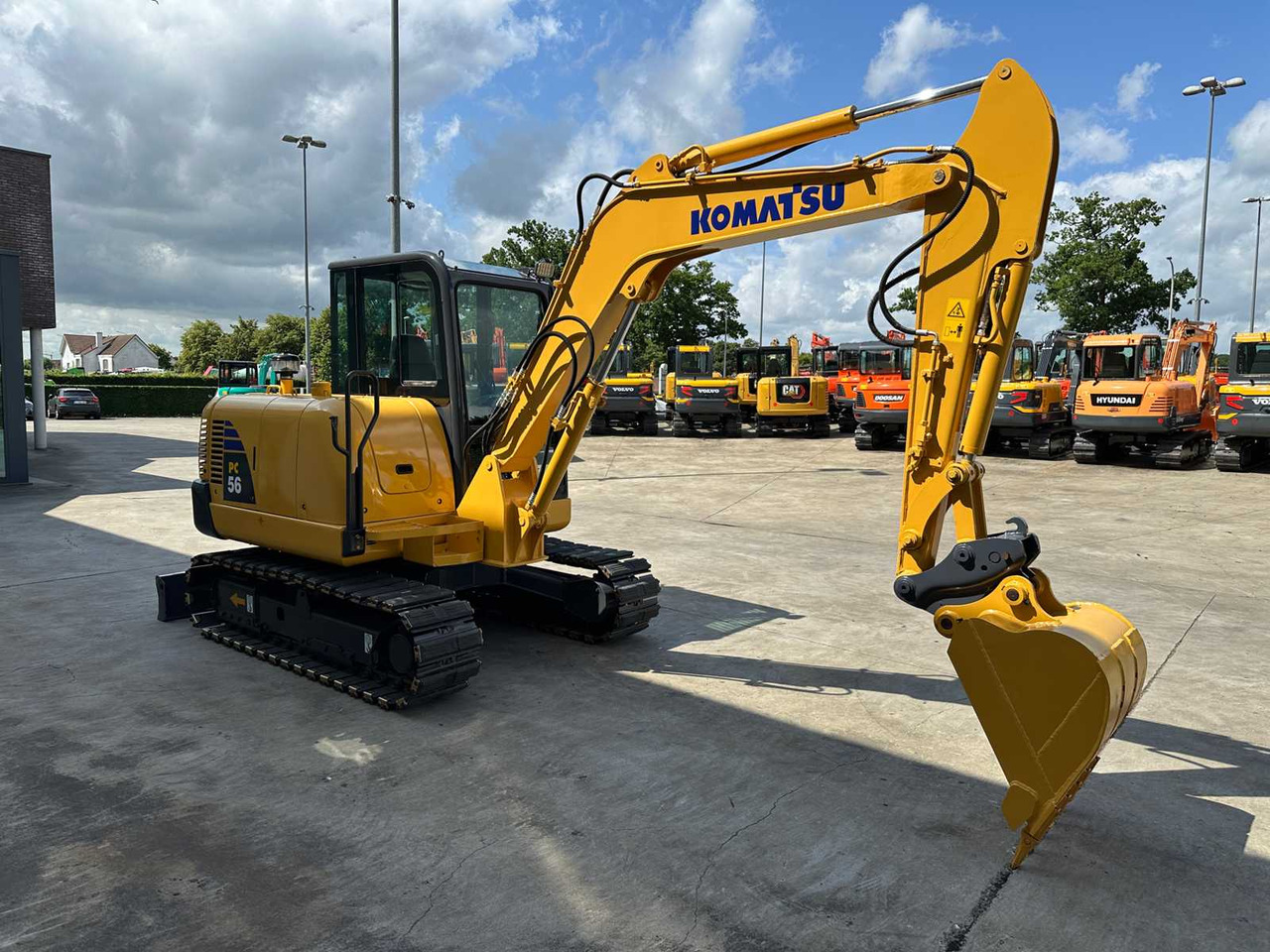 Komatsu PC56-7 - Гусеничный экскаватор: фото 3 Komatsu PC56-7 - Гусеничный экскаватор: фото 3