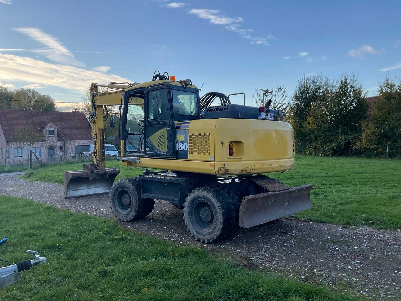 Komatsu PW160-7EO - Колёсный экскаватор: фото 4 Komatsu PW160-7EO - Колёсный экскаватор: фото 4