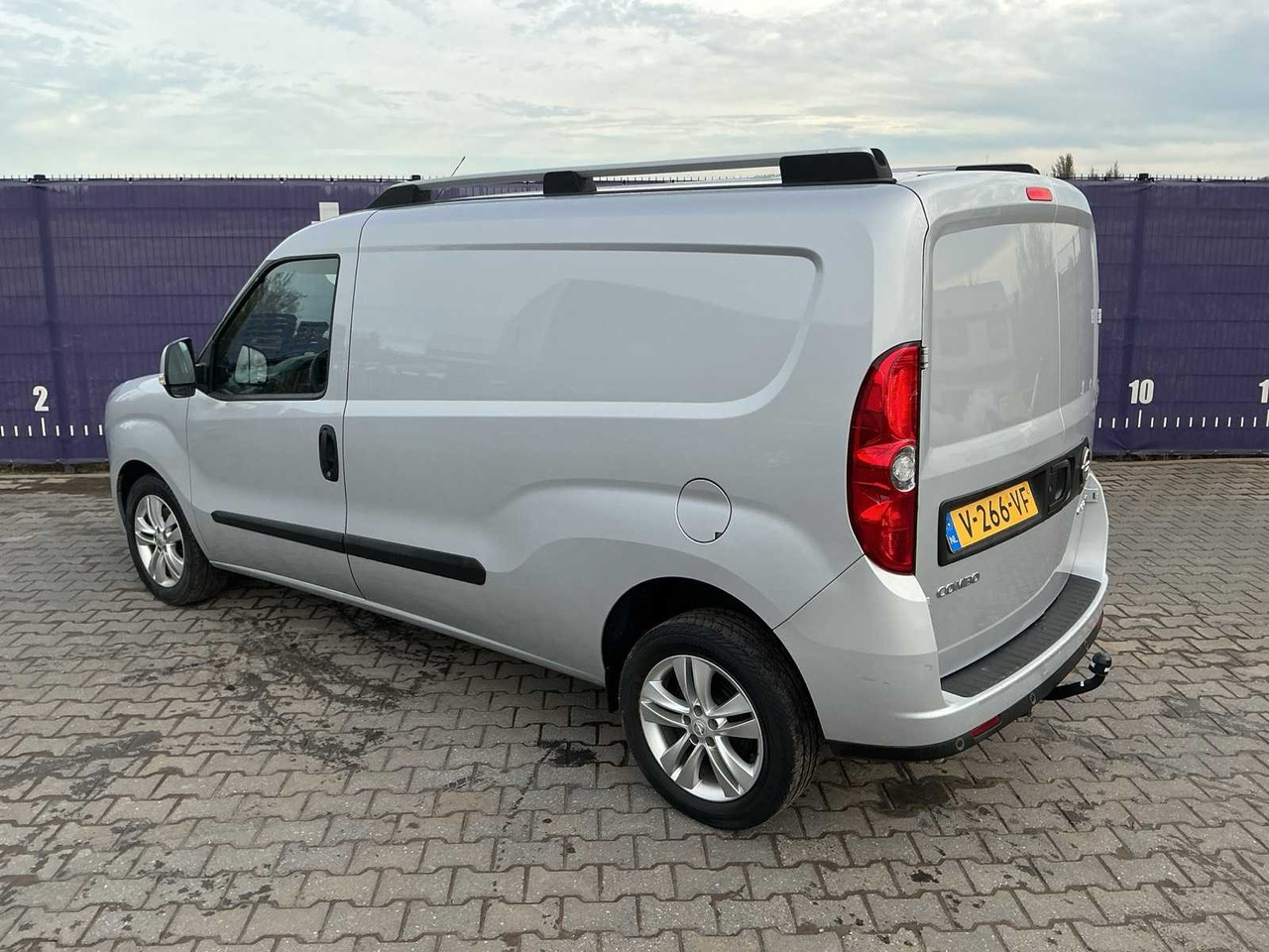 2018 - OPEL - COMBO - 1.3 CDTI L2H1 SPORT - COMMERCIAL VEHICLE - Коммерческий автомобиль: фото 3 2018 - OPEL - COMBO - 1.3 CDTI L2H1 SPORT - COMMERCIAL VEHICLE - Коммерческий автомобиль: фото 3