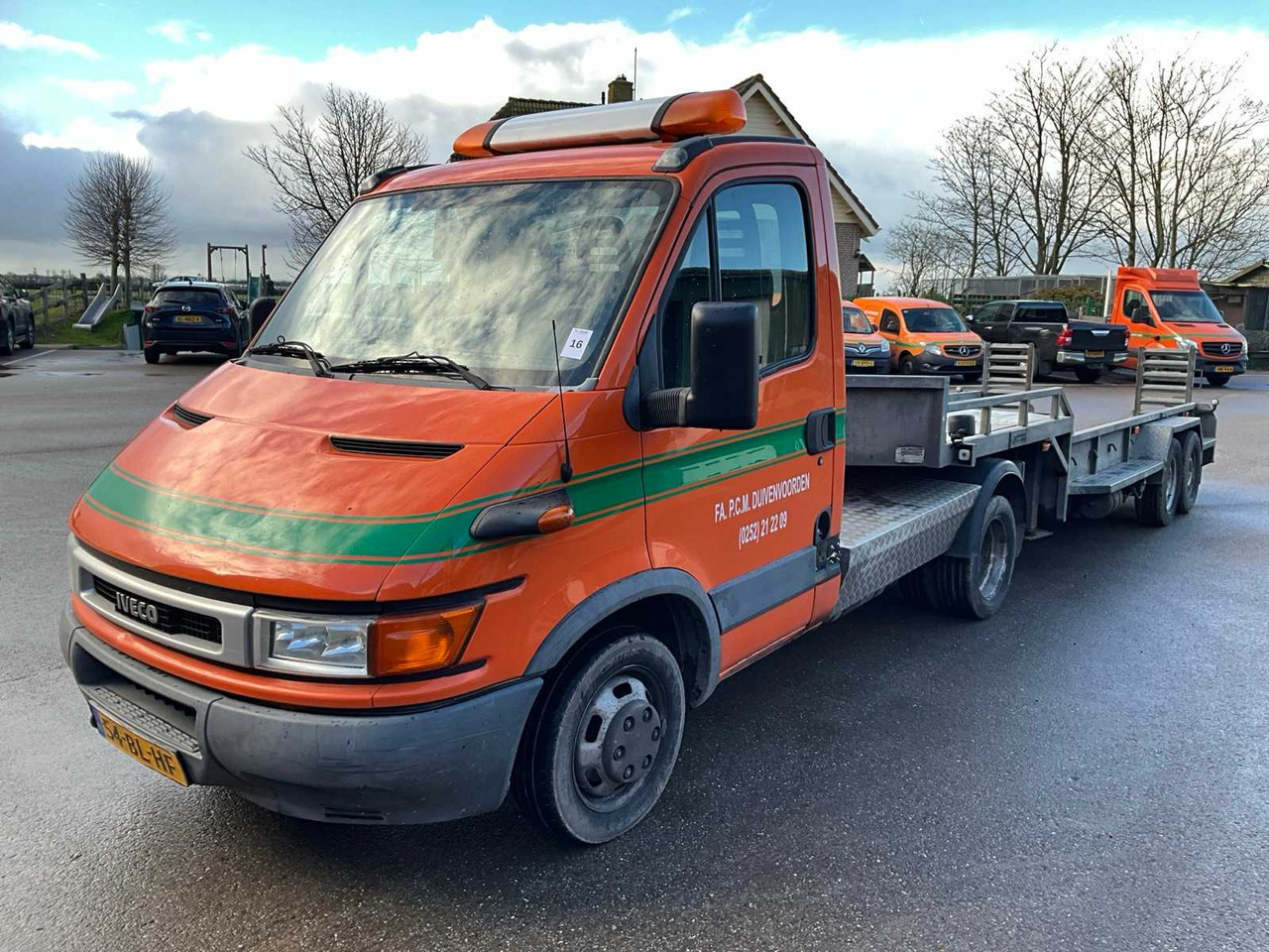 COMMERCIAL VEHICLE WITH TRAILER - Коммерческий автомобиль: фото 1 COMMERCIAL VEHICLE WITH TRAILER - Коммерческий автомобиль: фото 1