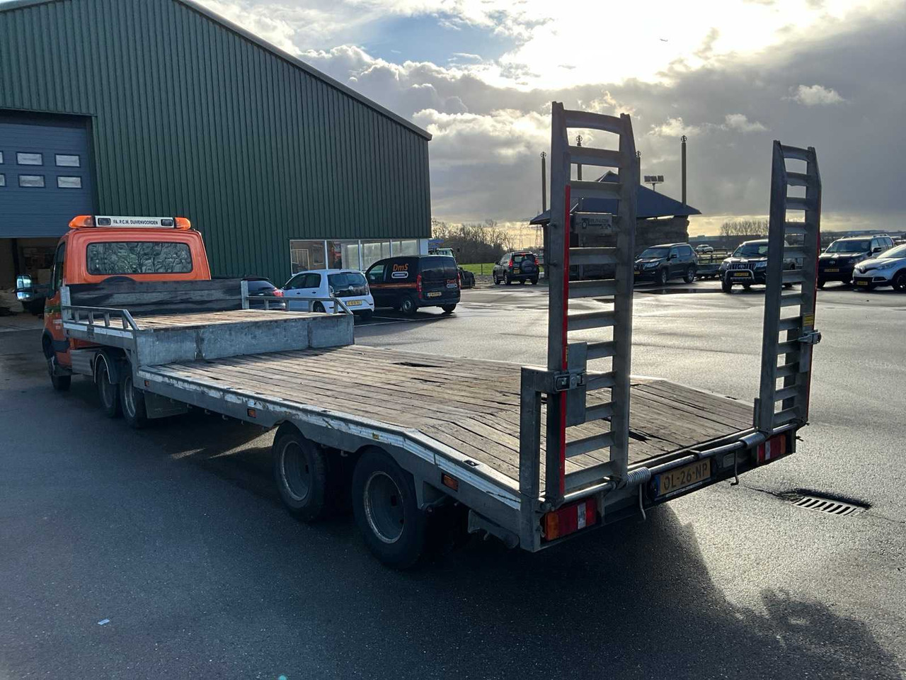 COMMERCIAL VEHICLE WITH TRAILER - Коммерческий автомобиль: фото 4 COMMERCIAL VEHICLE WITH TRAILER - Коммерческий автомобиль: фото 4