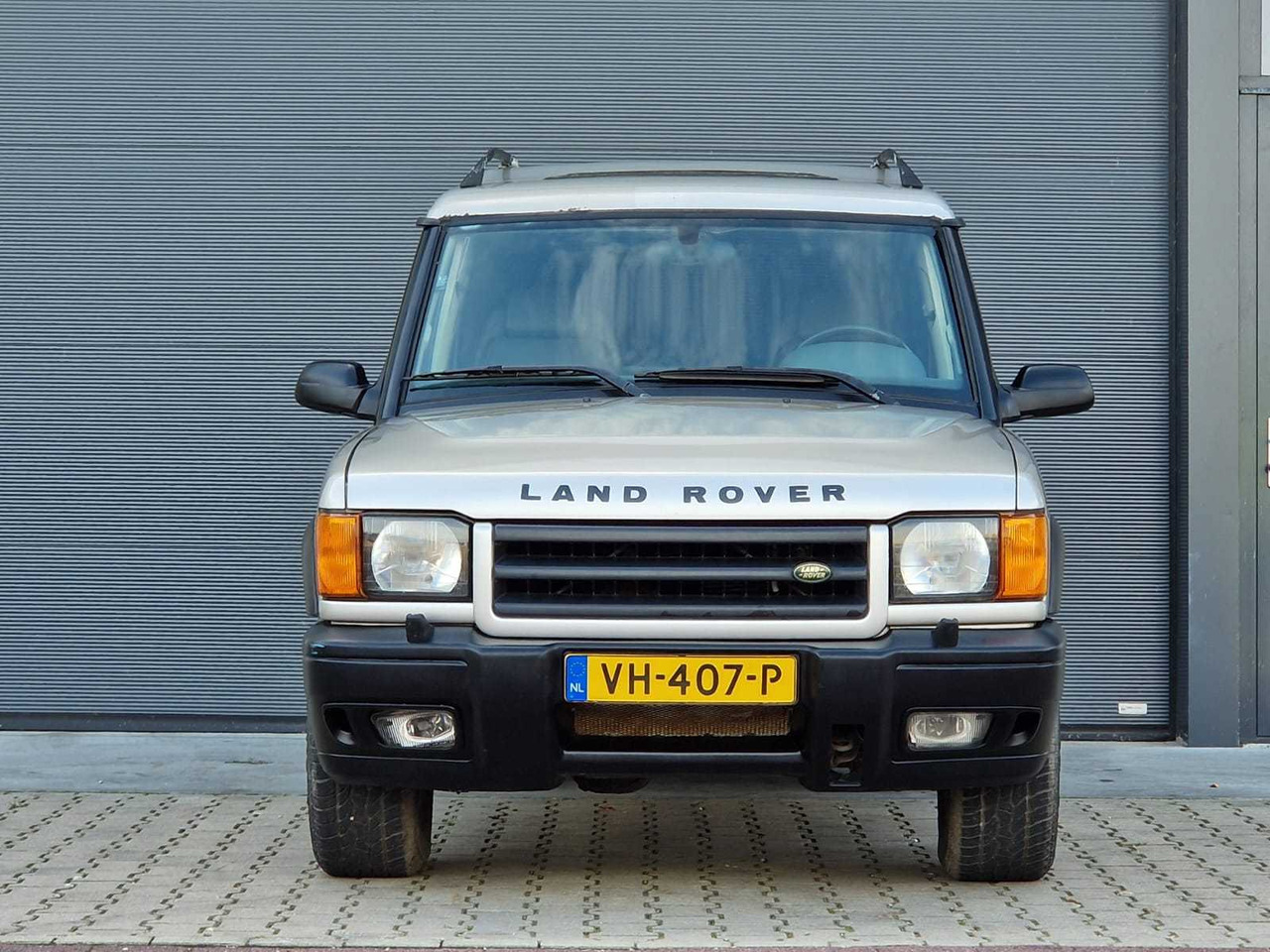 LAND ROVER - DISCOVERY - 4.0 V8I - COMMERCIAL VEHICLE - GREY LICENSE PLATE - VH-407-P - Коммерческий автомобиль: фото 3 LAND ROVER - DISCOVERY - 4.0 V8I - COMMERCIAL VEHICLE - GREY LICENSE PLATE - VH-407-P - Коммерческий автомобиль: фото 3