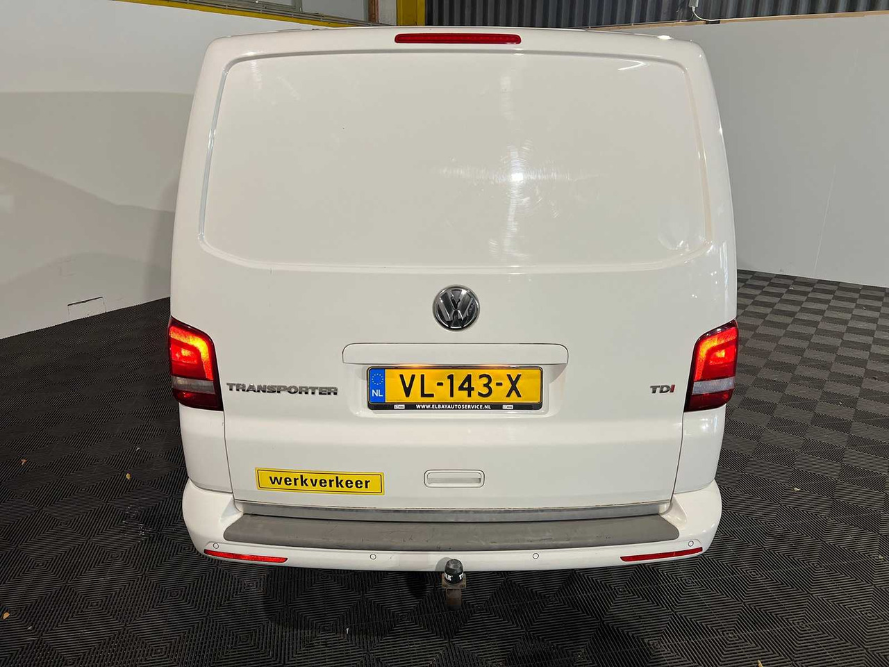 VOLKSWAGEN TRANSPORTER 2.0 TDI L1H1, VL-143-X - Коммерческий автомобиль: фото 3 VOLKSWAGEN TRANSPORTER 2.0 TDI L1H1, VL-143-X - Коммерческий автомобиль: фото 3