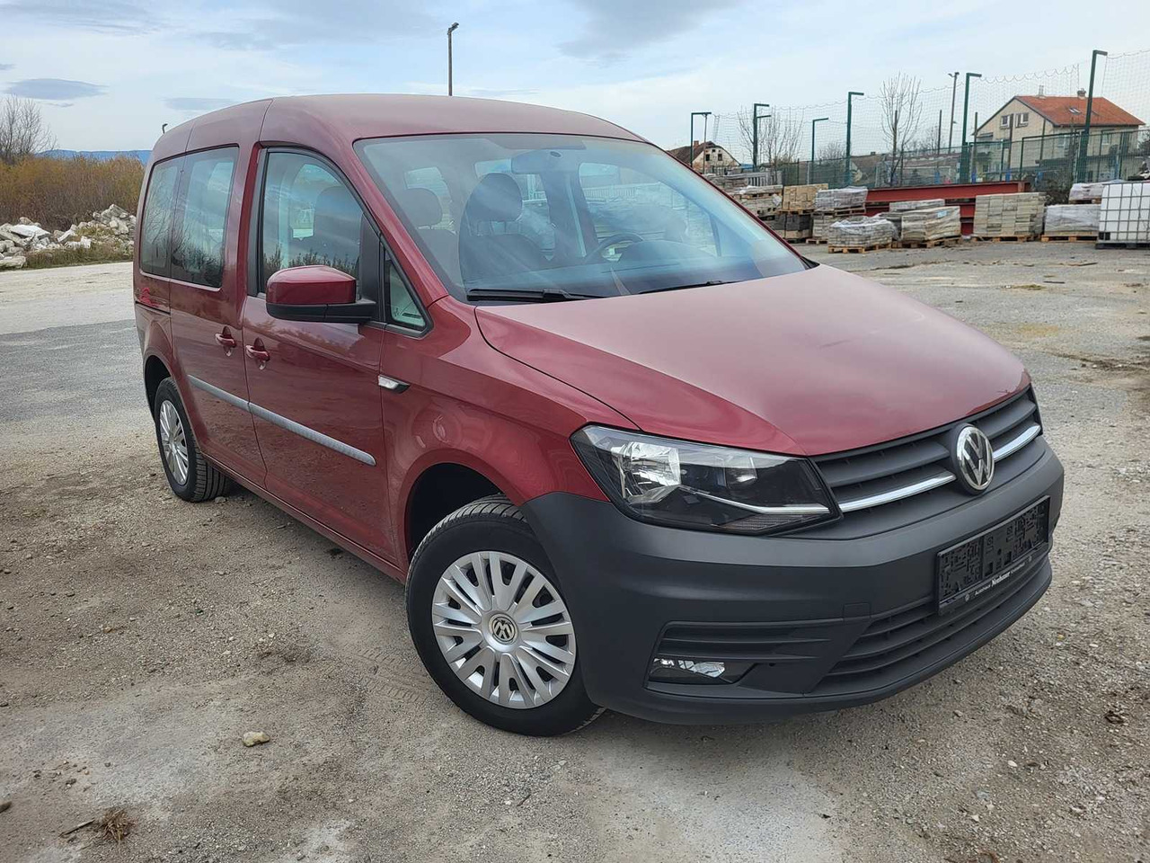 VW - CADDY 2.0 TDI - VAN - Коммерческий автомобиль: фото 3 VW - CADDY 2.0 TDI - VAN - Коммерческий автомобиль: фото 3