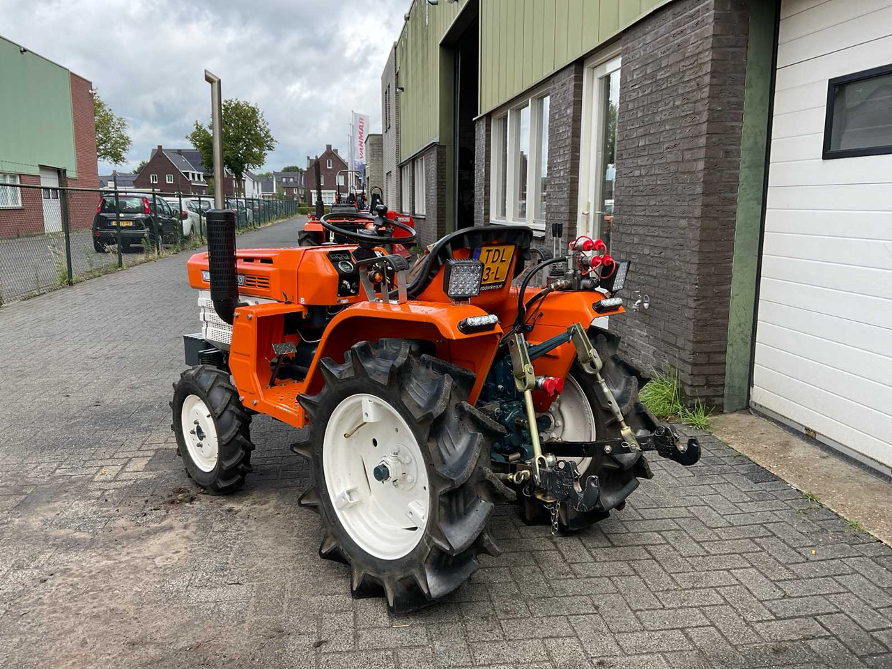 Kubota B1500DT - Минитрактор: фото 3 Kubota B1500DT - Минитрактор: фото 3