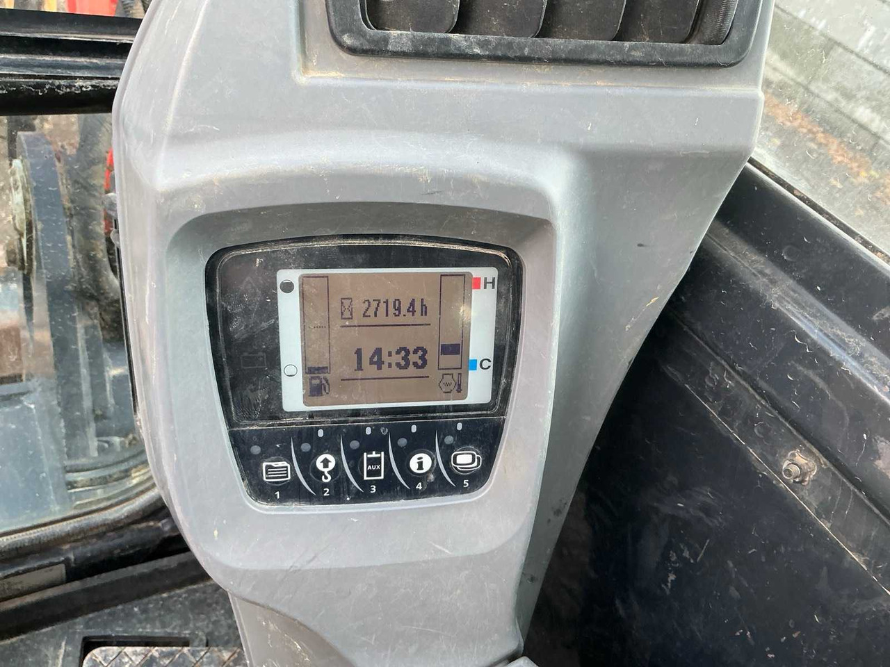 Гусеничный экскаватор Kubota KX 165-5: фото 24 Гусеничный экскаватор Kubota KX 165-5: фото 24