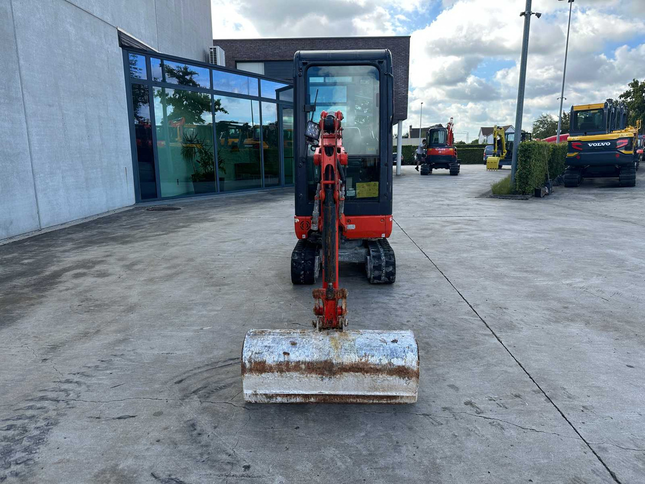 Kubota KX016-4 - Гусеничный экскаватор: фото 2 Kubota KX016-4 - Гусеничный экскаватор: фото 2