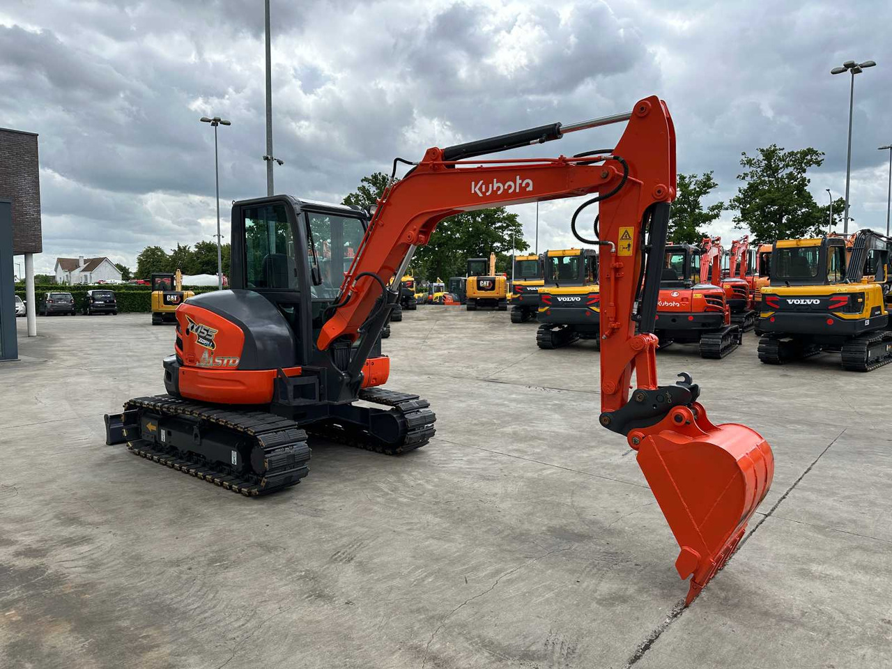 Kubota KX155-5 - Гусеничный экскаватор: фото 3 Kubota KX155-5 - Гусеничный экскаватор: фото 3