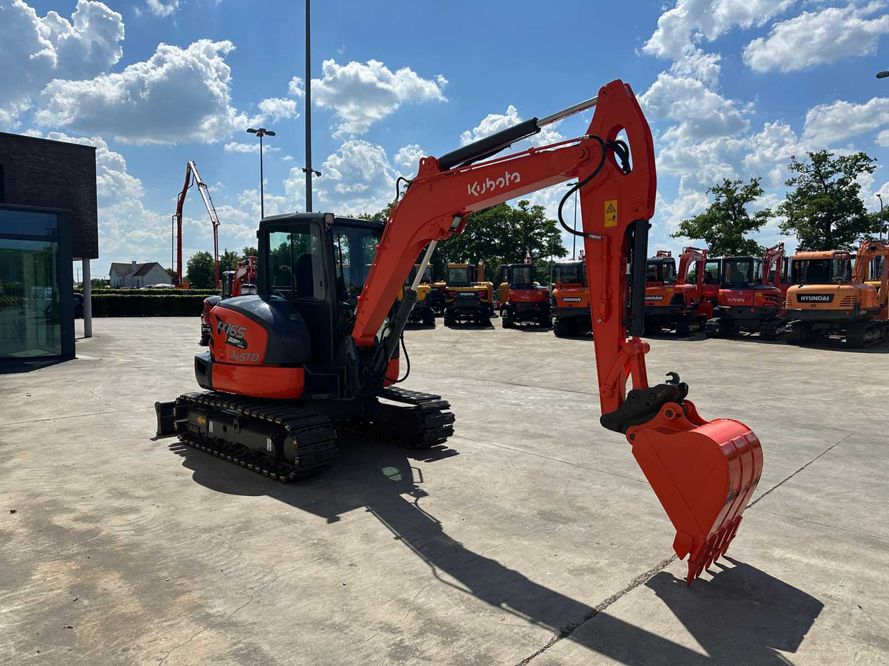Kubota KX165-5 - Гусеничный экскаватор: фото 3 Kubota KX165-5 - Гусеничный экскаватор: фото 3