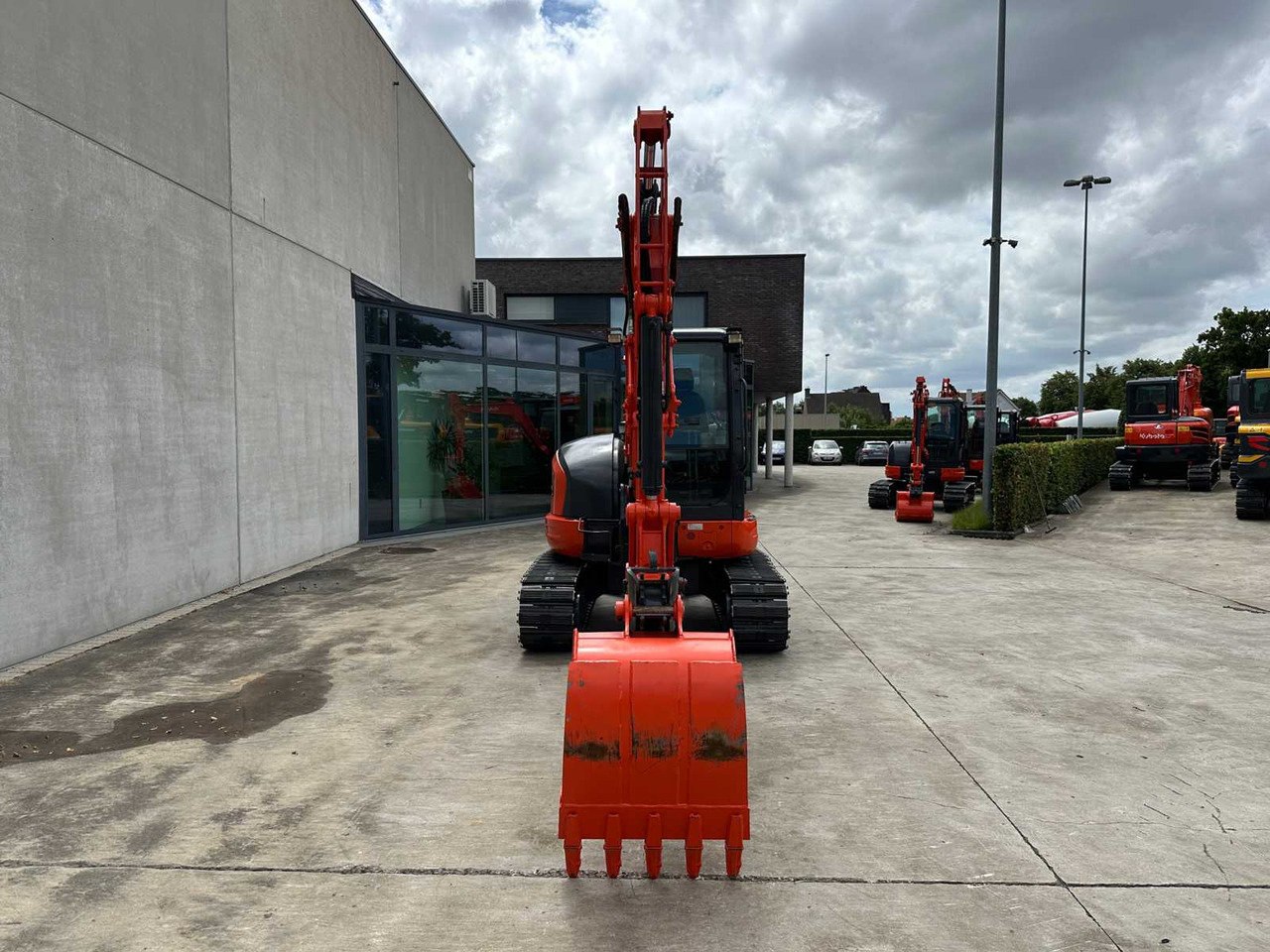 Kubota KX165-5 - Гусеничный экскаватор: фото 2 Kubota KX165-5 - Гусеничный экскаватор: фото 2