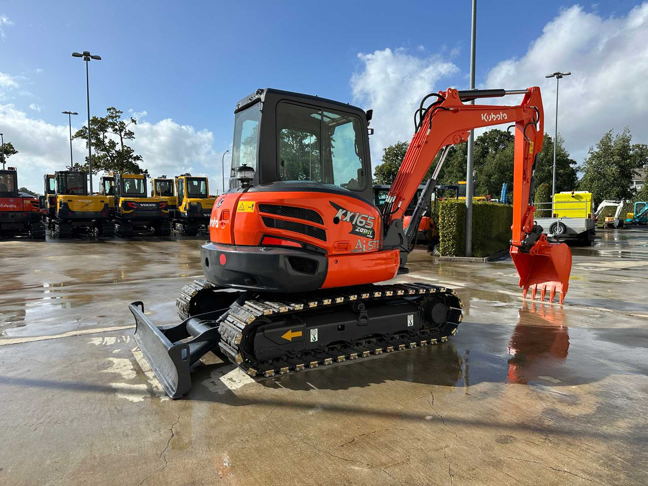Kubota KX165-5 - Гусеничный экскаватор: фото 4 Kubota KX165-5 - Гусеничный экскаватор: фото 4