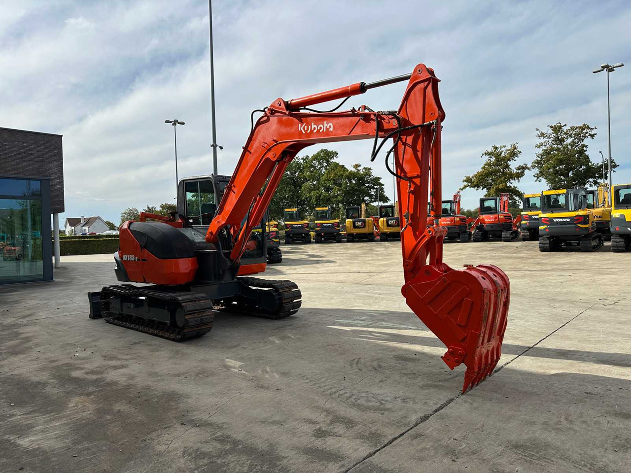 Kubota KX185-3 - Гусеничный экскаватор: фото 3 Kubota KX185-3 - Гусеничный экскаватор: фото 3