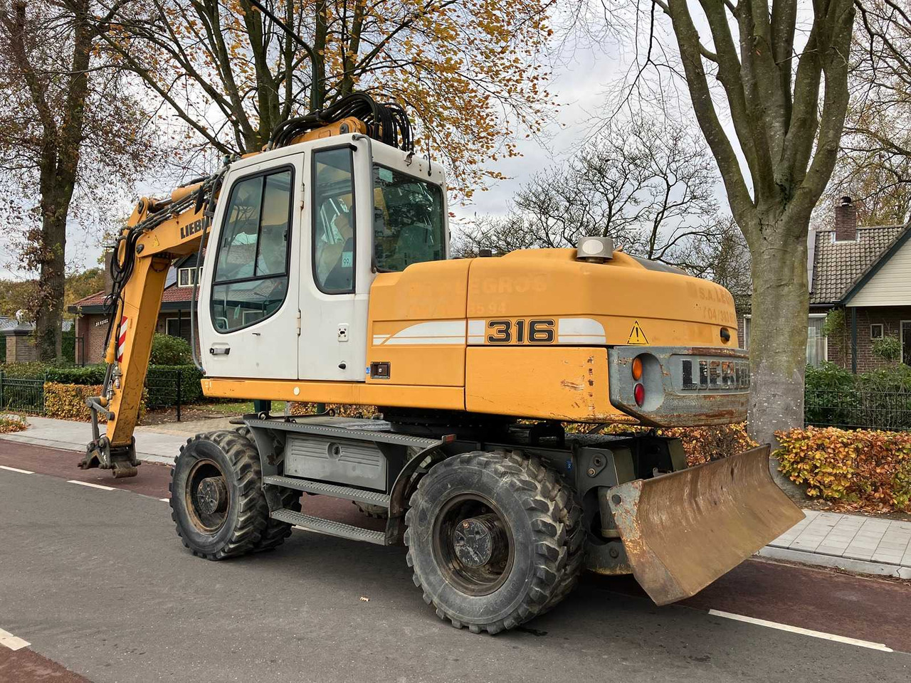 LIEBHERR - 2008 - A316 LITRONIC - WHEELED EXCAVATOR - Колёсный экскаватор: фото 3 LIEBHERR - 2008 - A316 LITRONIC - WHEELED EXCAVATOR - Колёсный экскаватор: фото 3