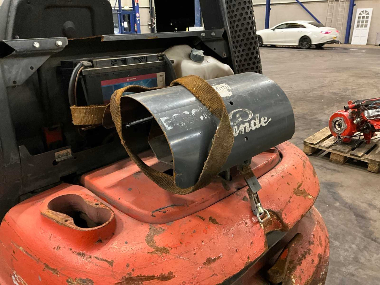 Вилочный погрузчик LINDE H20T-02 FORKLIFT: фото 9 Вилочный погрузчик LINDE H20T-02 FORKLIFT: фото 9