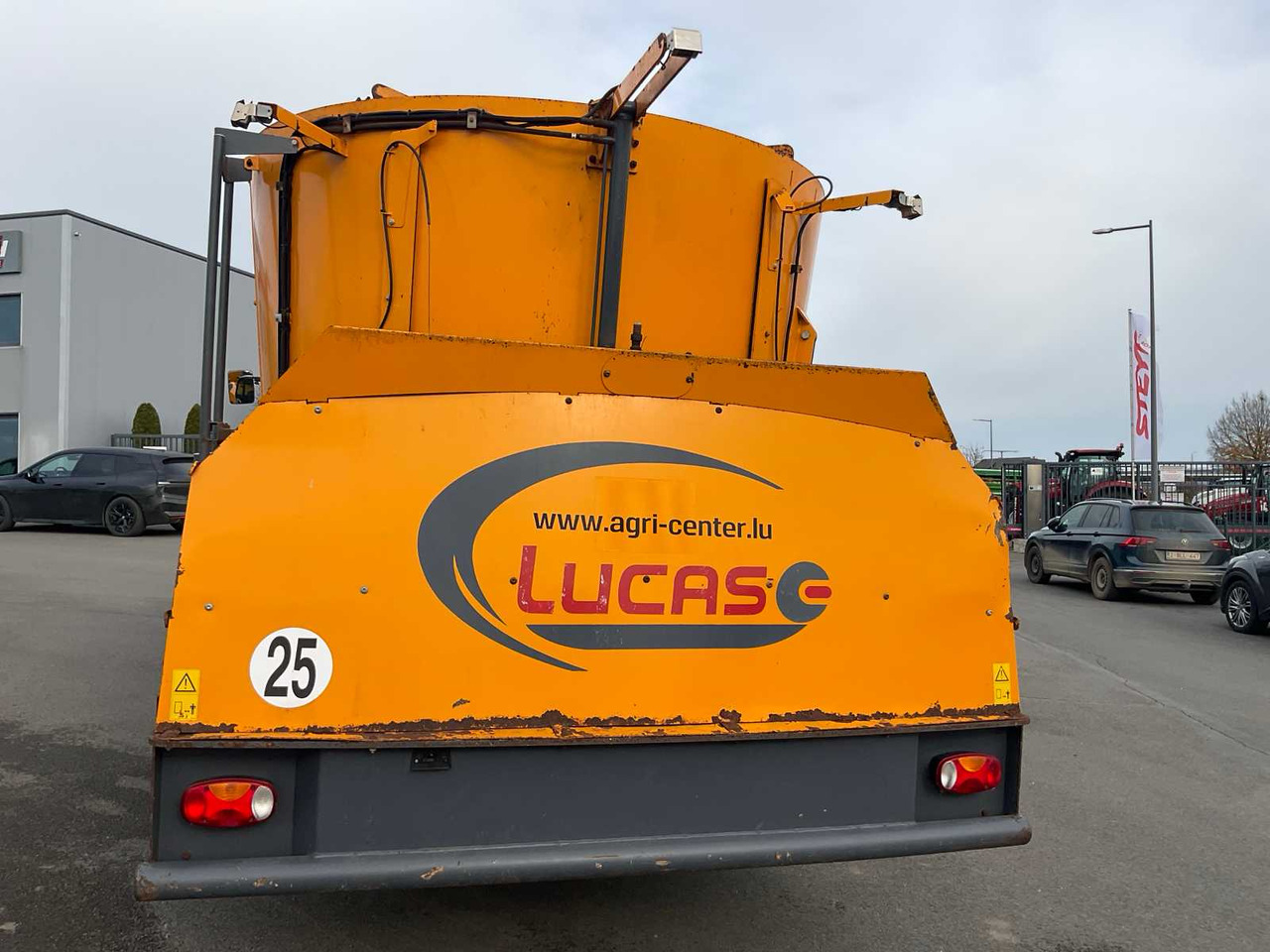 Lucas G autosphire 160 - Кормораздатчик: фото 4 Lucas G autosphire 160 - Кормораздатчик: фото 4