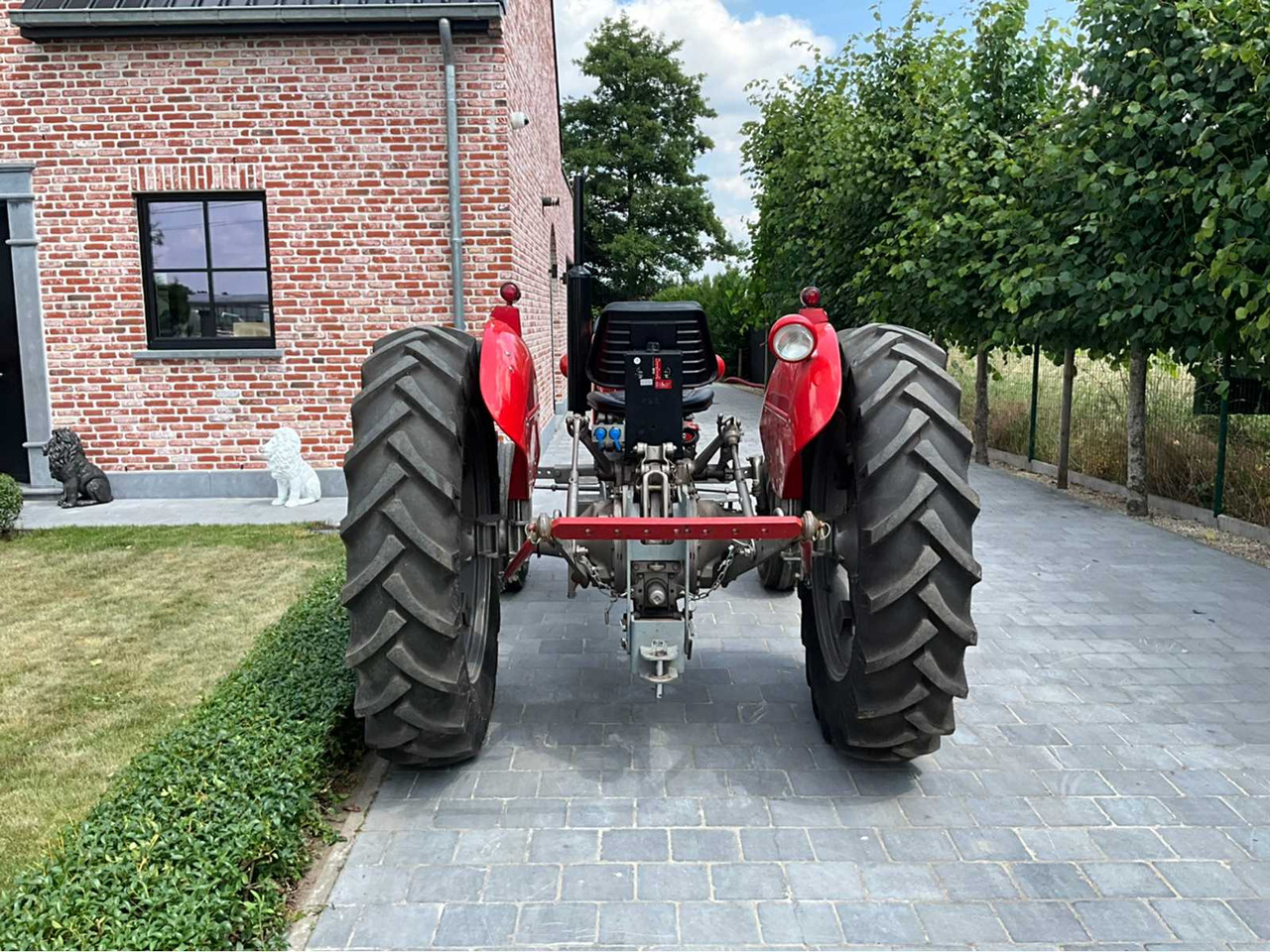 Massey Ferguson - Трактор: фото 4 Massey Ferguson - Трактор: фото 4