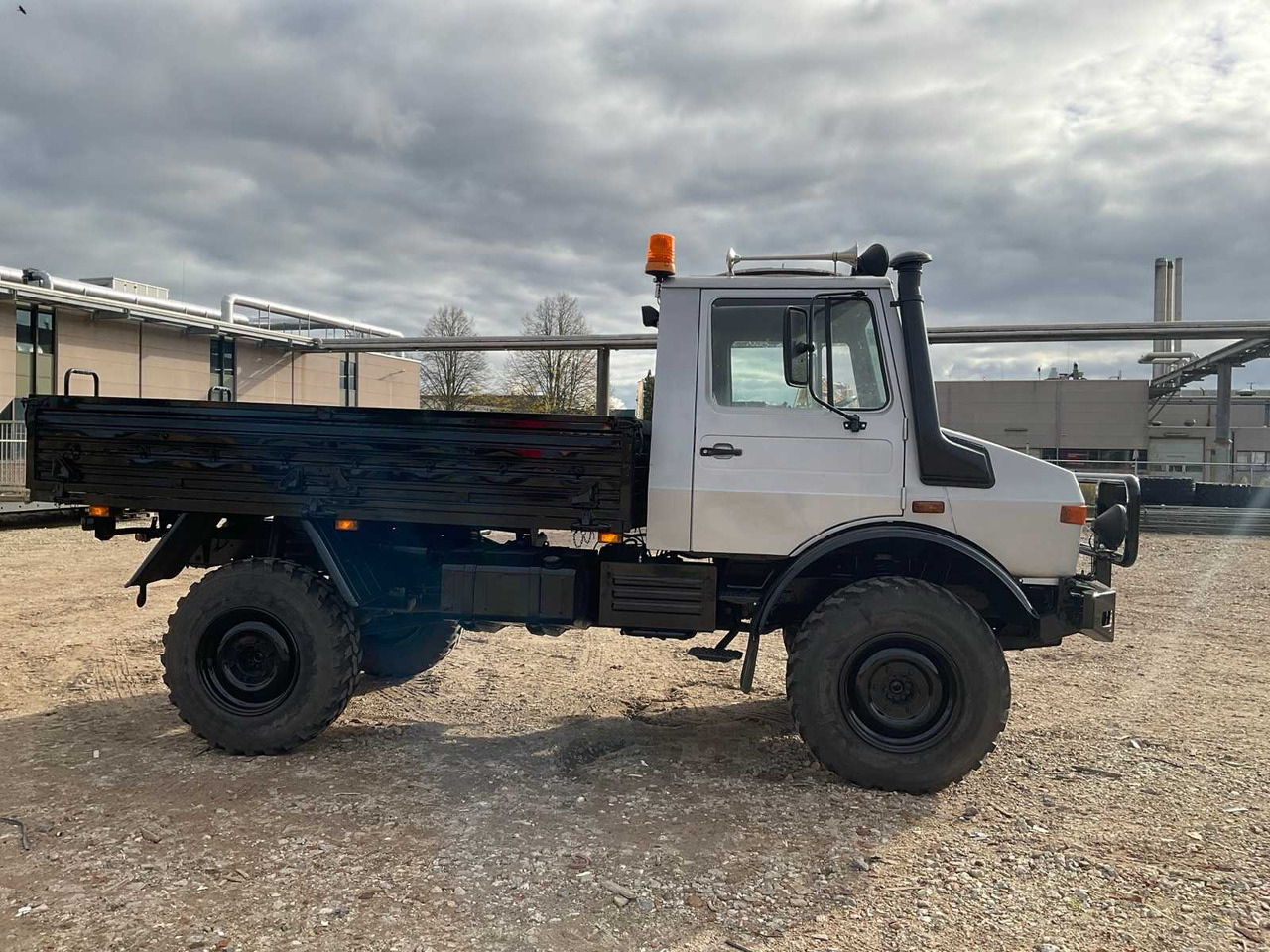 Mercedes-Benz Unimog 435 - Трактор: фото 5 Mercedes-Benz Unimog 435 - Трактор: фото 5