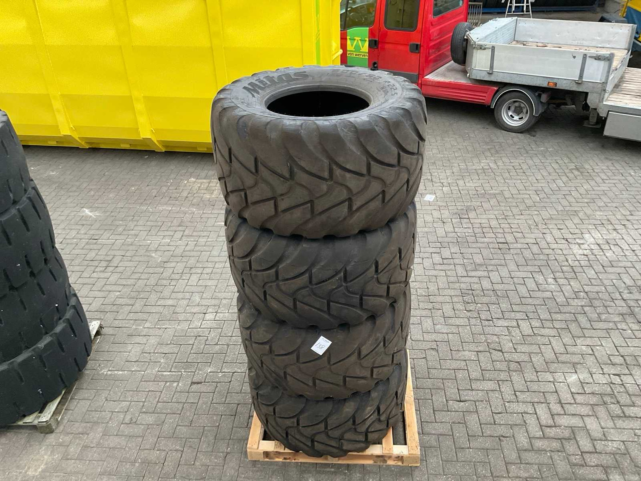 Mitas Agriterra 02 - Шины и диски для Тракторов: фото 1 Mitas Agriterra 02 - Шины и диски для Тракторов: фото 1