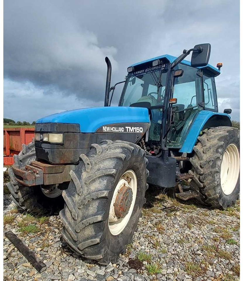 NEW HOLLAND - 2000 - TM150 - 4WD AGRICULTURAL TRACTOR - Трактор: фото 4 NEW HOLLAND - 2000 - TM150 - 4WD AGRICULTURAL TRACTOR - Трактор: фото 4