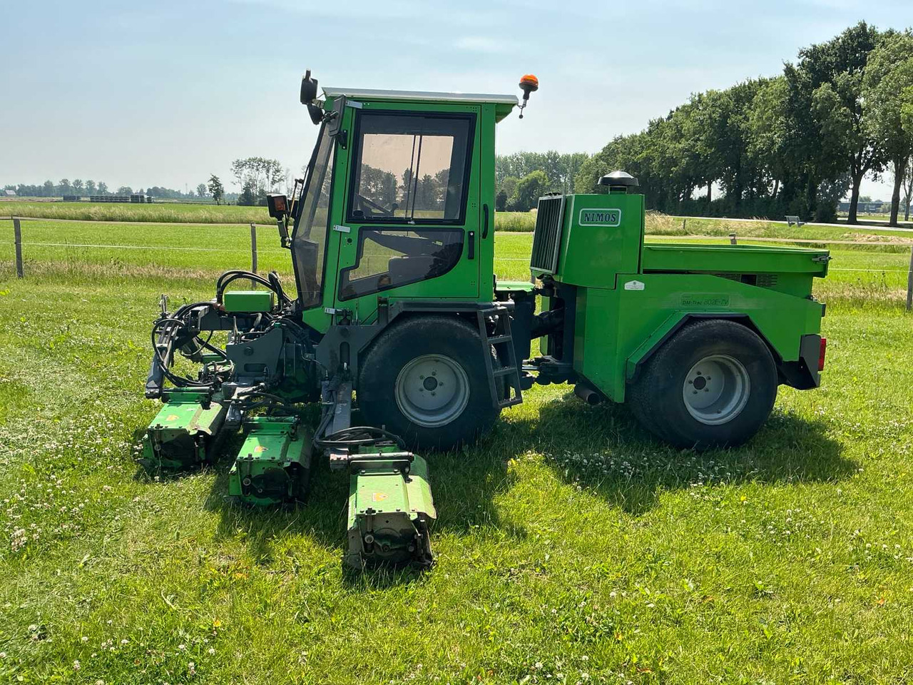 Nimos DM TRAC802 - Газонокосилка: фото 3 Nimos DM TRAC802 - Газонокосилка: фото 3