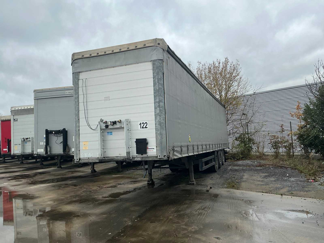 SCHMITZ CARGOBULL SCB-S3T SEMI-TRAILER - Полуприцеп: фото 2 SCHMITZ CARGOBULL SCB-S3T SEMI-TRAILER - Полуприцеп: фото 2