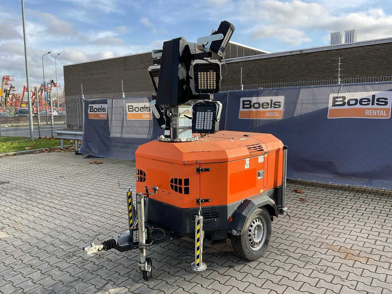 2016 TOWERLIGHT VB-9 LED LIGHT POLE GENERATOR TRAILER LED - Прицеп: фото 2 2016 TOWERLIGHT VB-9 LED LIGHT POLE GENERATOR TRAILER LED - Прицеп: фото 2