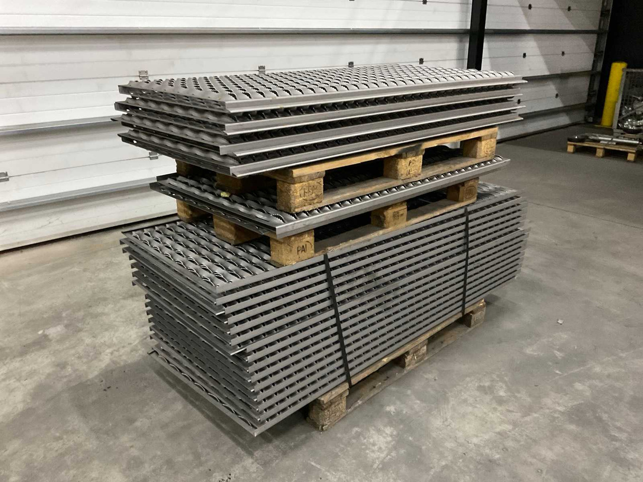 TRAILER RAMP (40X) - Прицеп: фото 2 TRAILER RAMP (40X) - Прицеп: фото 2