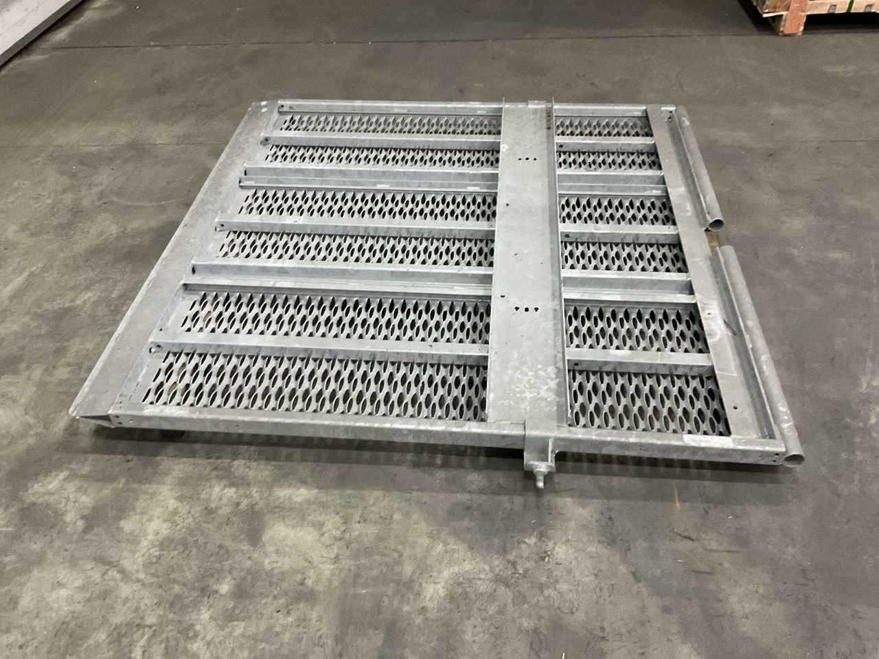 TRAILER RAMP - Прицеп: фото 2 TRAILER RAMP - Прицеп: фото 2