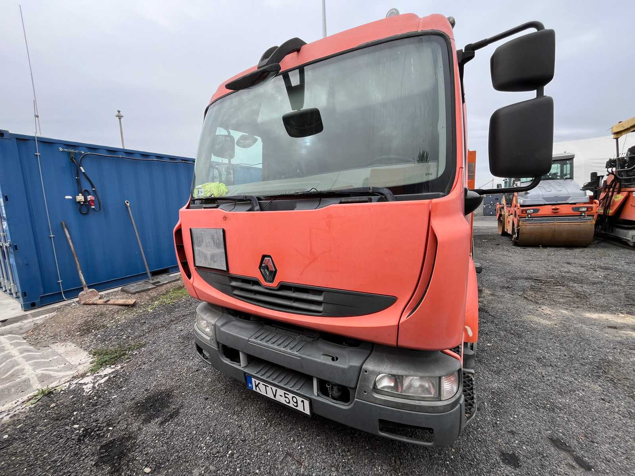 RENAULT Midlum 190.12 Light - Гудронатор: фото 3 RENAULT Midlum 190.12 Light - Гудронатор: фото 3