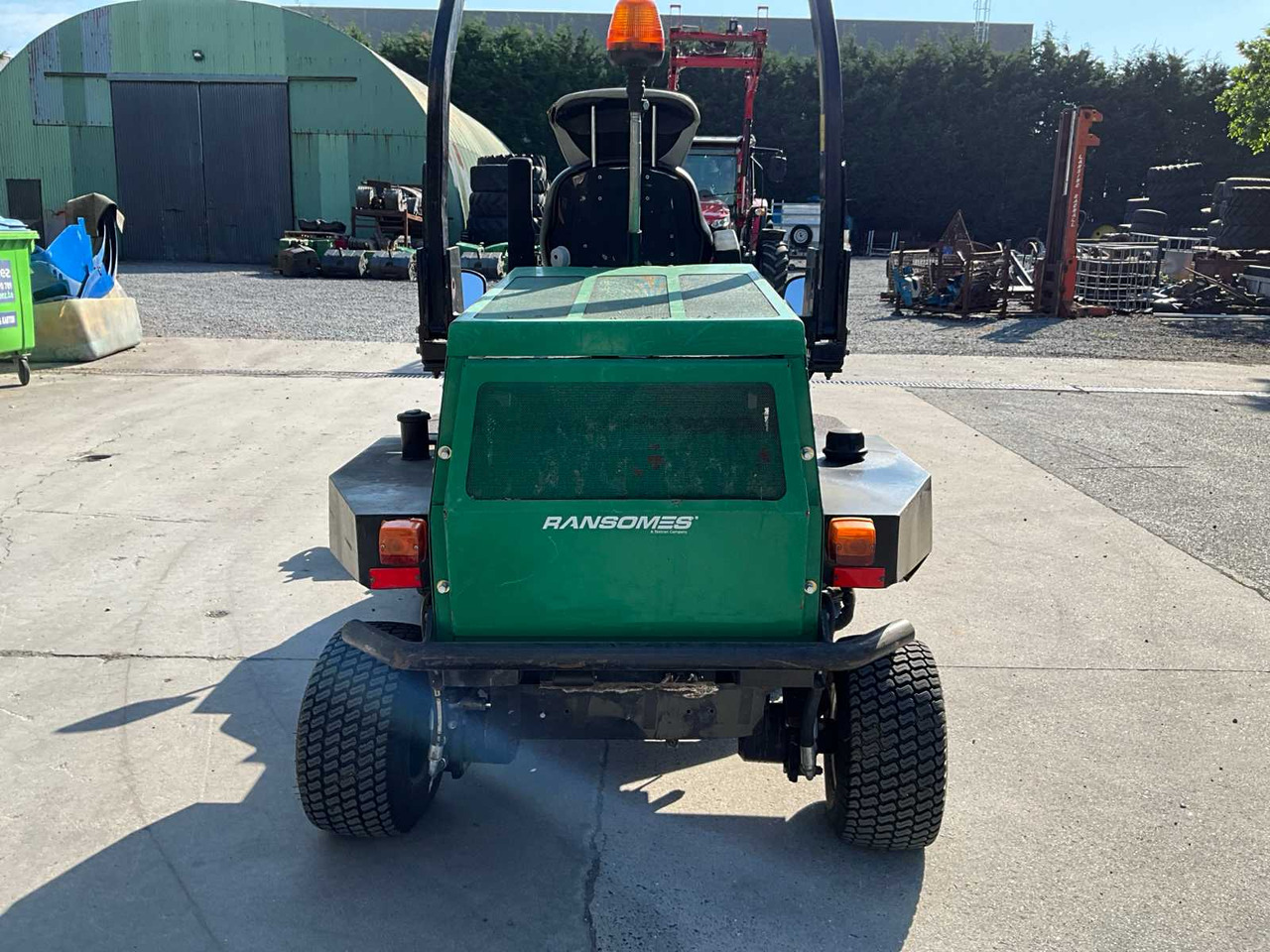Ransomes Highway 2130 4WD - Косилка-измельчитель/ Мульчер: фото 4 Ransomes Highway 2130 4WD - Косилка-измельчитель/ Мульчер: фото 4