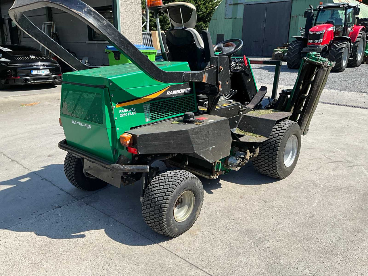 Ransomes Parkway 2250 plus - Косилка-измельчитель/ Мульчер: фото 5 Ransomes Parkway 2250 plus - Косилка-измельчитель/ Мульчер: фото 5