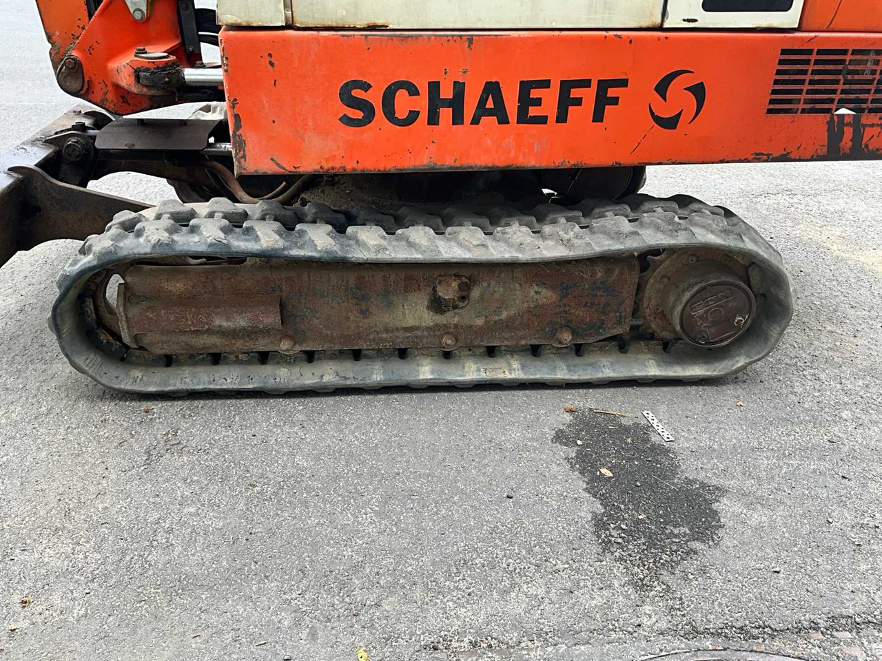 Гусеничный экскаватор Schaeff HR12: фото 11