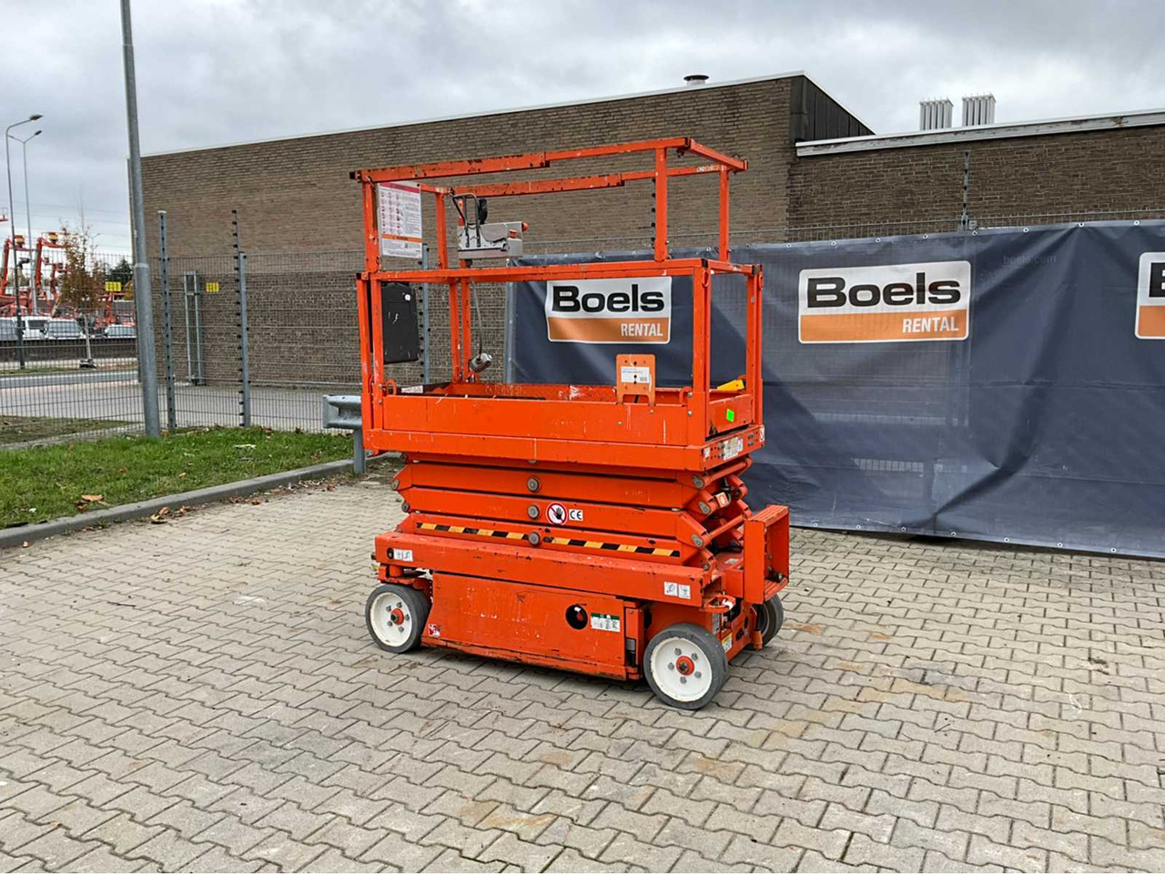 SkyJack SJ III 3219 - Подъёмник: фото 2 SkyJack SJ III 3219 - Подъёмник: фото 2